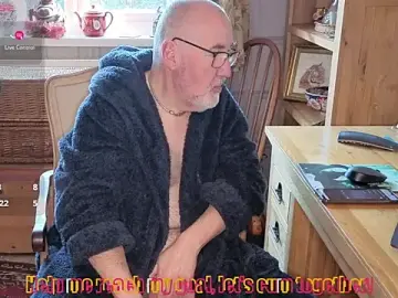 Stripchat Free Live Porn of Adamdaddybear