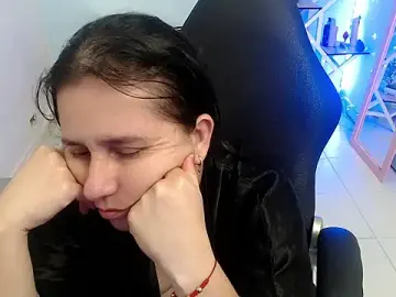 Stripchat Nude Webcam of victoria_jones