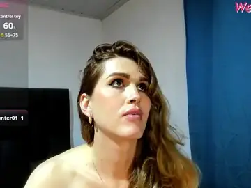 Stripchat Sex Cam of Aurora_doll23