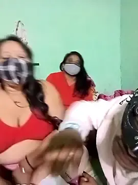 Stripchat Adult Webcams of LoveOnStream