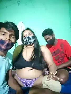 Stripchat Free Porn Cam of LoveOnStream