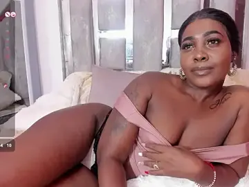 Emilly_roaa from stripchat