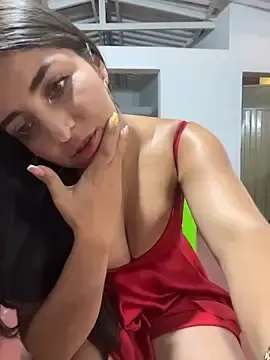 Isaa-Sweet from stripchat