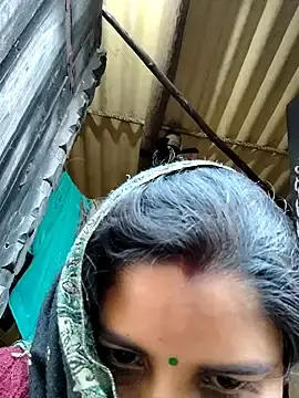 Stripchat Sex Cam of sweet_suman