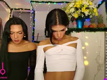 Stripchat Adult Webcam of Bigdickgirls_02