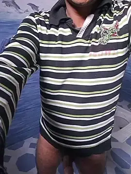 Stripchat Adult Webcam of Itsdesi_boy