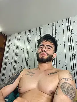 Stripchat Live Sex of King_Draven3