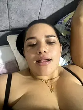 Stripchat Adult Webcam of sindyy_01