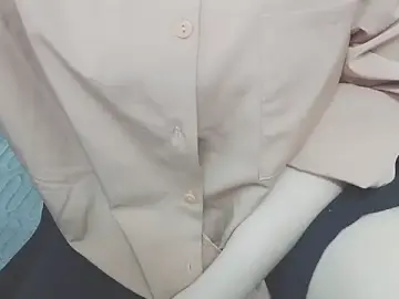 Stripchat Best Webcam of Mai_maik