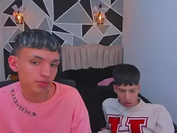 Stripchat Watch Live Sex Cams of Juan_Nd_Steven