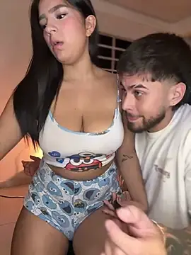 Stripchat Live Sex Cam of Tomas_Olivia