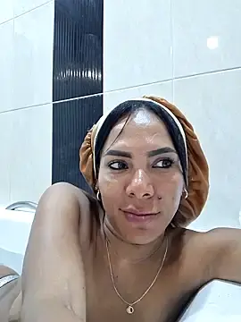 Stripchat Watch Live Sex Cams of Doll_Loren