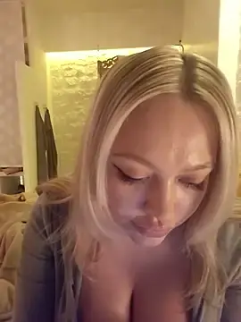 misstitmouseofficial from stripchat