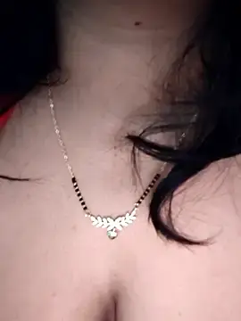 Stripchat Live Porn of Dolly_Darling221