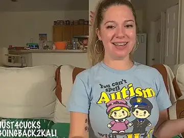 Stripchat Live Sex of boomboomr00m