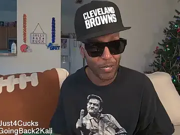 Stripchat Live Sex of boomboomr00m