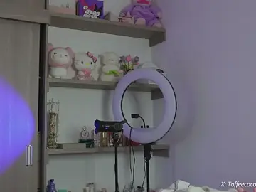 sophi_lii from stripchat