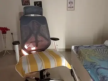 Stripchat Adult Webcams of Beautiful_Creeper