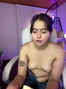 Stripchat Live Porn of Camila_pinkk