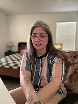 Stripchat Live Sex Cam of Alix_Valentine