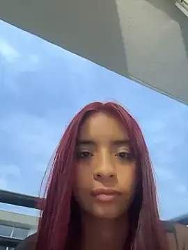 Laura_fernandezII from stripchat