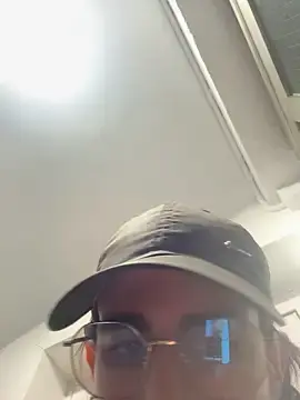 Stripchat Best live sex cam show of Paapii1098