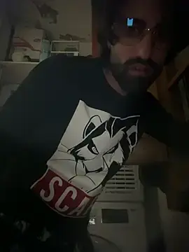 Stripchat Live Sex of Paapii1098