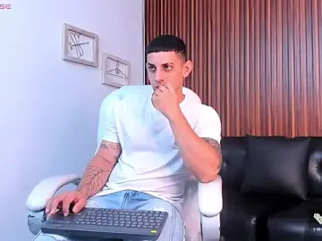 Stripchat Best Webcam of Alex_cute77