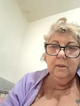 Stripchat Adult Webcam of Merilulla