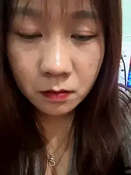 qinejr37 from stripchat