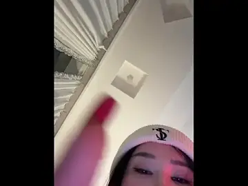 Stripchat Adult Video Chat of xiaowan_x