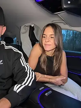 Stripchat Live Sex Cam of JuicyFruits93