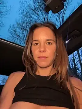 Stripchat Free Porn Cam of JuicyFruits93