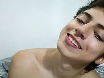 Stripchat Best live sex cam show of Andrew_sexy01