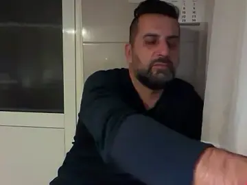 Stripchat Best Webcam of TARKAN1