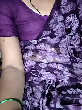 Stripchat Nude Webcam of White-Rose-Telugu