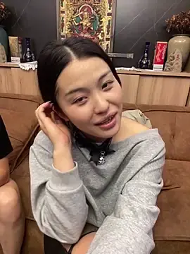 Stripchat Sex Cam of zhenzhen666