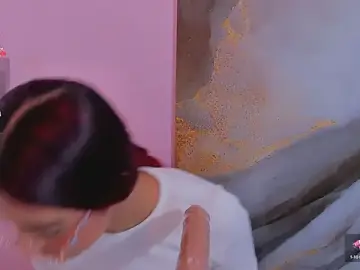 Stripchat Free Live Porn of Ary__cherry