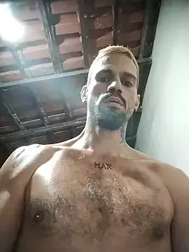 Stripchat Sex Cam of nando__master37