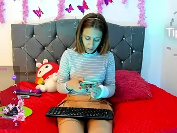 Stripchat Sex Cam of MissAngel_83