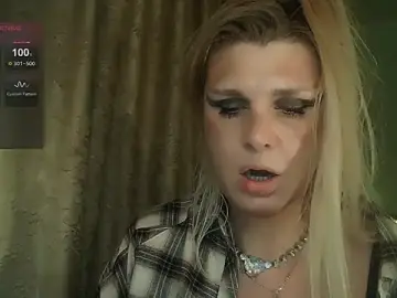 Stripchat Free Live Porn of TsPostophere