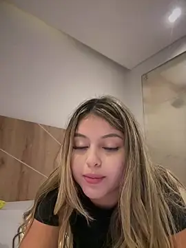 Stripchat Private Sex Chat of lunablossom_