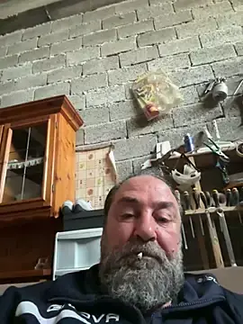 Stripchat Watch Live Sex Cams of ros217