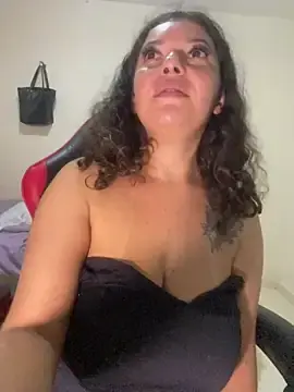 Stripchat Free Live Porn of Mari_valda2