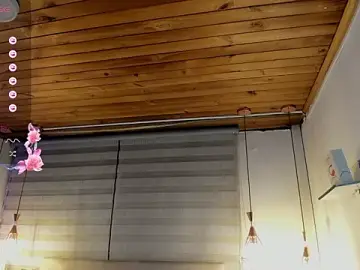 Stripchat Watch Live Sex Cams of cristal__hot_1