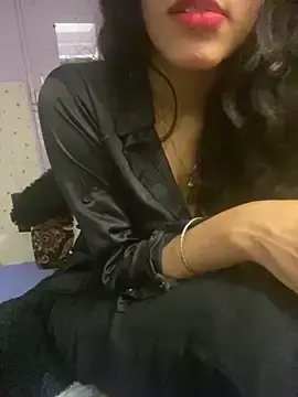 Anaya77 from stripchat