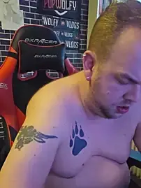 Stripchat Free Live Porn of PupW0lfy