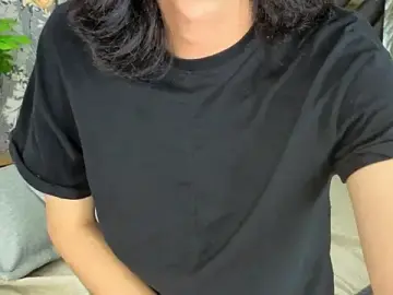 Stripchat Watch Live Sex Cams of ryo_light