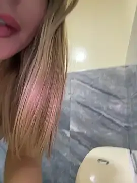 Stripchat Best live sex cam show of _Alicee_1