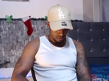 Stripchat Live Sex Cam of Joseph_Fit97